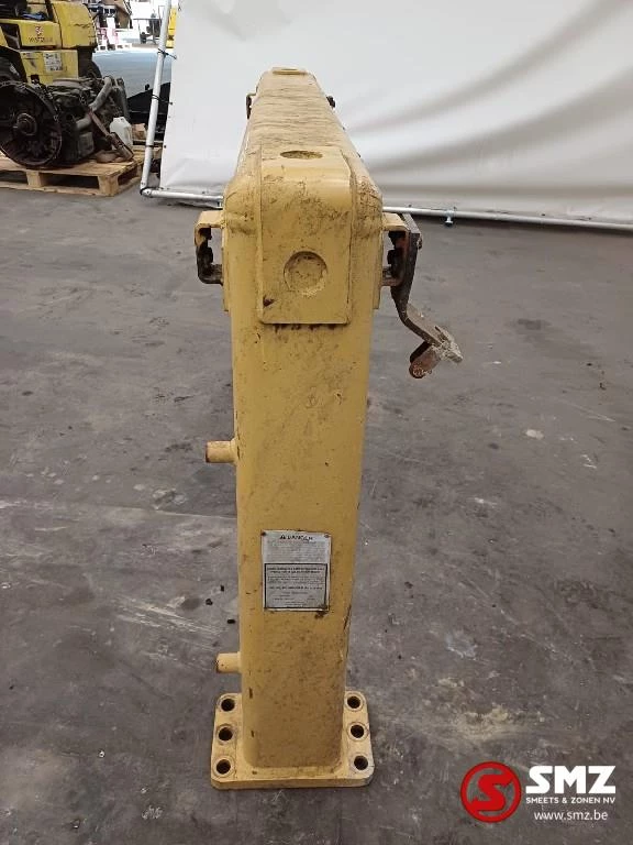 Caterpillar - Occ radiatorbeugel D6M LGP Caterpillar obrázek 3