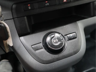 Opel Vivaro 2019 - 2.0 CDTI 123pk Euro 6 Automaat - L3 - Airco - Cruise - Trekhaak obrazek 4