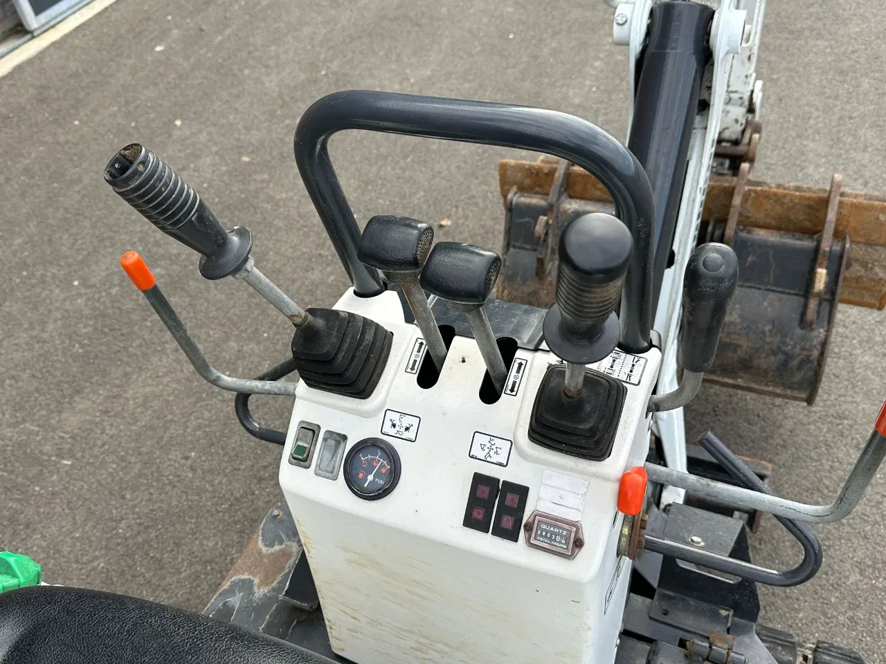Bobcat 2008 - E08 minikraan afbeelding 13