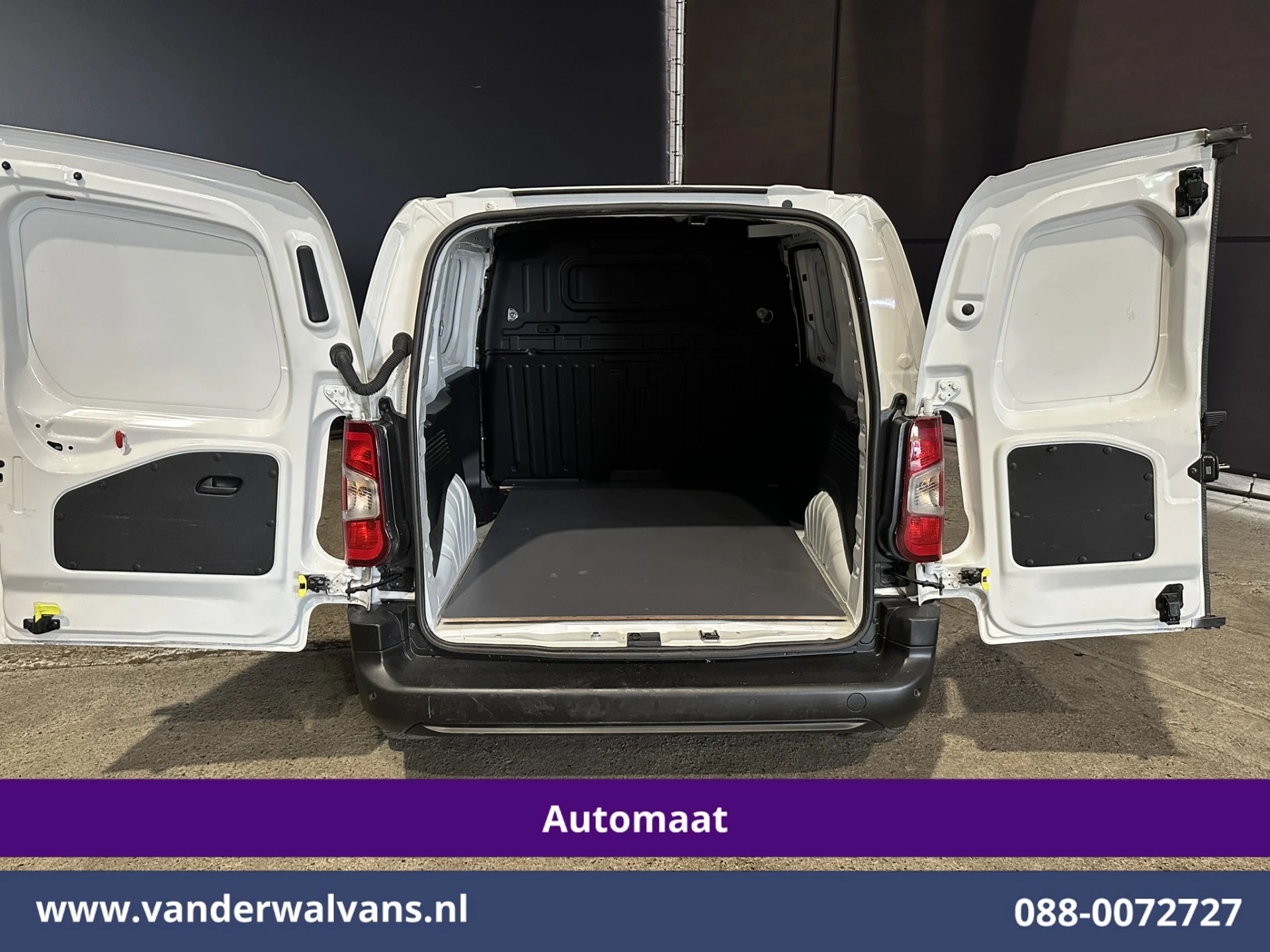 Citroën Berlingo 2021 - 1.2 PureTech 130pk Automaat Benzine L1H1 Euro6 Airco | Navigatie | Camera | Apple Carplay | Cruisecontrol Bild 14
