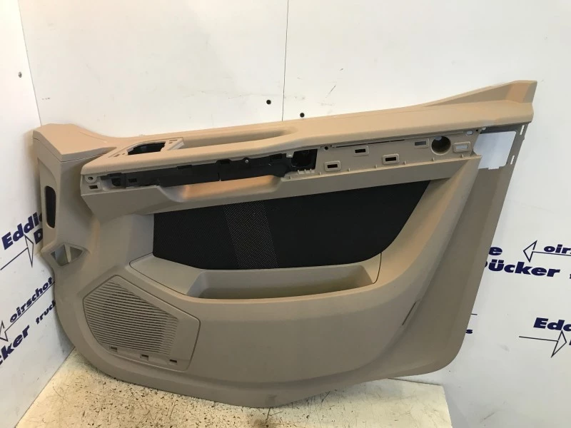 DAF - 2341132 DOORPANEL RH (NEW) Bild 1