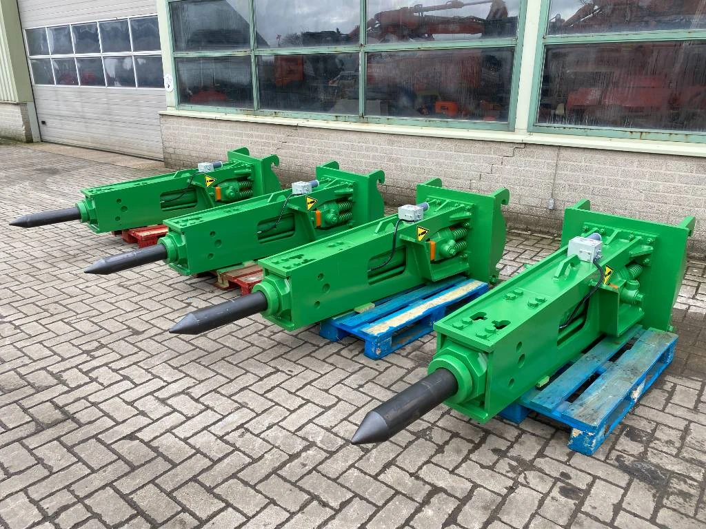 IMI - 1000 image 1