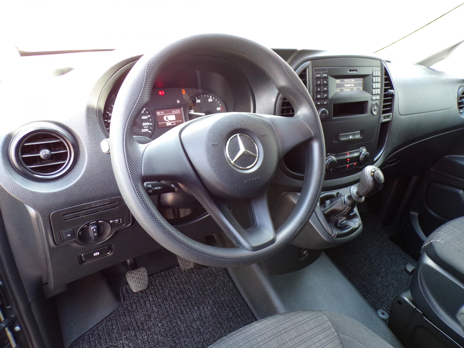 Mercedes-Benz Vito 2018 - 109 CDI Lang Airco image 6