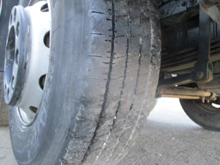 MAN 35.414 2003 - , 8x4 , ZF Manual , EURO 3 , 3 way tipper , Spring suspension obrazek 17