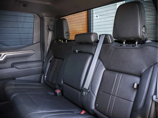 Chevrolet Silverado 2024 - 1500 High Country | Black Ops Dark Ash Metallic | Nieuw geleverd obrazek 11