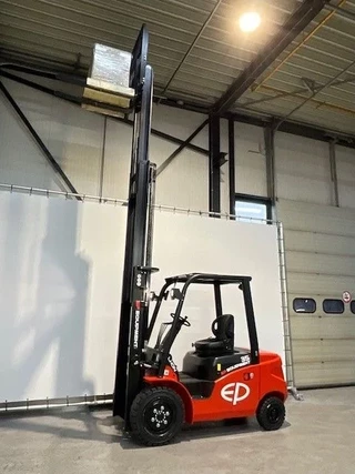 Ep N/A 2026 - EFL 353 li-ion met een hefhoogte van 4,80m imagen 4