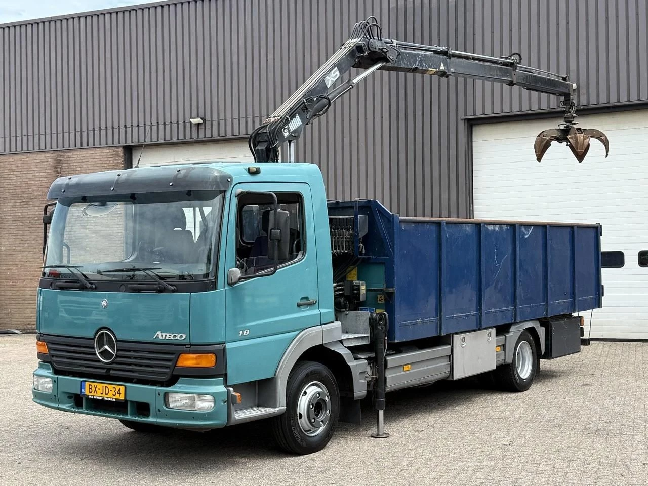 Mercedes-Benz Atego 2004 image 1