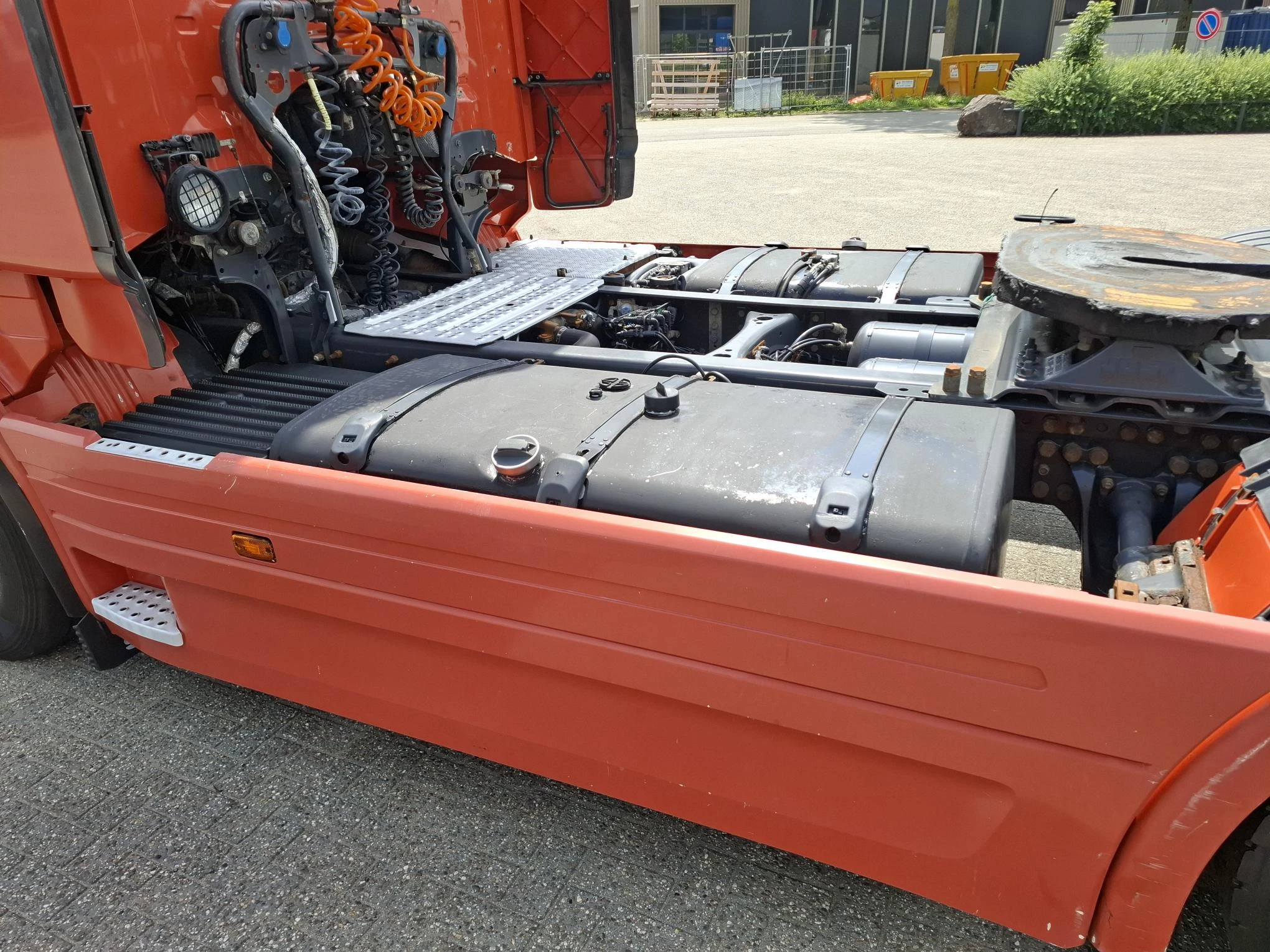Scania G 2014 - G450 / ADR / RETARDER / DOUBLE TANK / FRIDGE / FULL-AIR / AUTOMATIC / EURO-6 / 2014 Bild 8