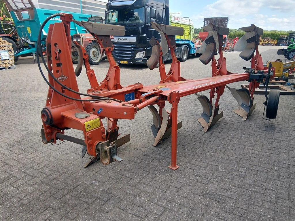Kuhn Master 120 4 schaar ploeg afbeelding 4