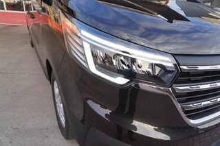 Renault Trafic 2024 - 2.0 Bleu dCi EDC 170PK L2H1 Red Edition DubbelCabine Automaat obrazek 11
