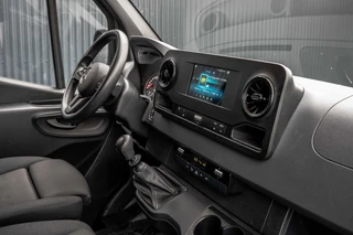 Mercedes-Benz Sprinter 2024 - 315 CDI L4H2 | LED | 360° Camera | Cruise | PDC | Mbux | 3-Zits | Climatronic afbeelding 2 miniatuur