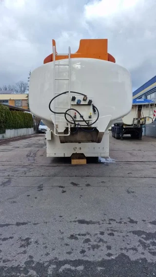 Schwelmer Eisenwerk TSA Diesel Heizöl 6 Kammern 35.5 m³ Zählwerk TKZ A 1990 - TSA Diesel Heizöl 6 Kammern 35.5 m³ Zählwerk TKZ ABS image 2