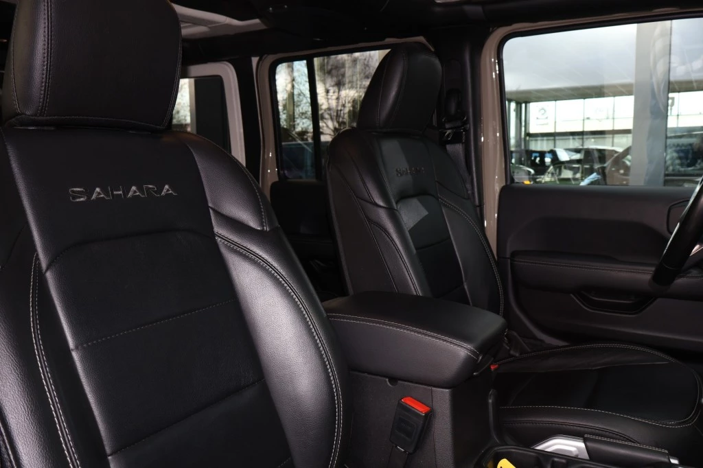 Jeep Wrangler 2022 - 4XE 380 Plug In Hybrid SAHARA / GOBI / 20 inch Bawarrion obrázek 26