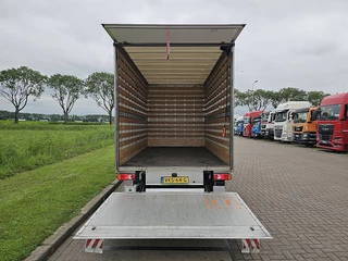 Mercedes-Benz Sprinter 2021 - 315 obrazek 13