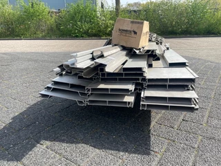 Schmitz Cargobull N/A - COMBIBOX PARTS obrazek 4