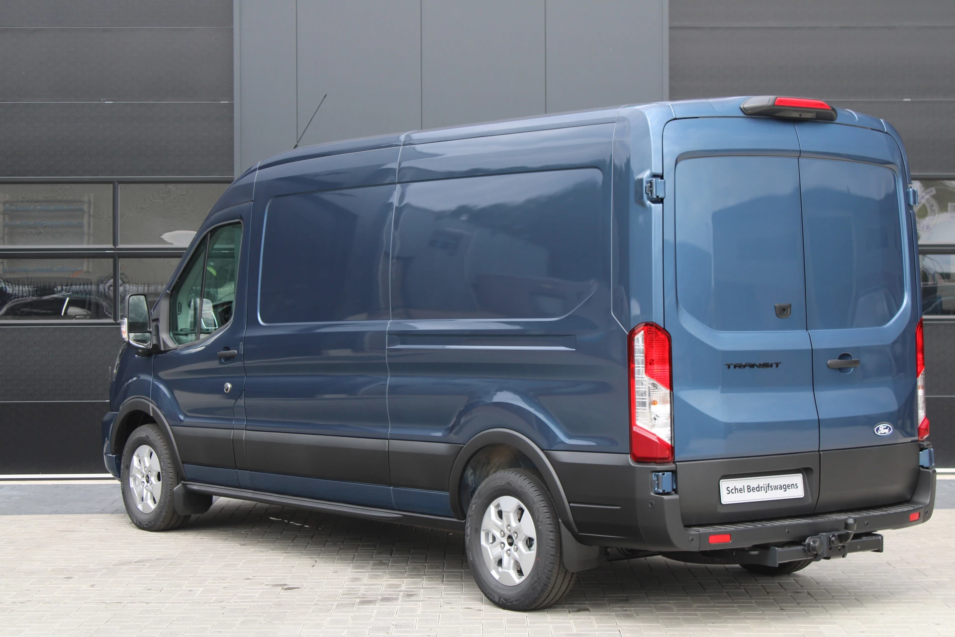 Ford Transit 2024 - 350 2.0 TDCI L3H2 Limited 165pk - LUCHTVERING - ACC - Blind Spot - 360 camera - Navigatie - Stoel-Stuurverwarming - Trekhaak - Rijklaar Bild 31