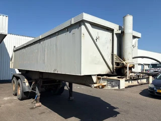 Langendorf N/A 1994 - 2 Axle Alu Tipper , Steel chassis , Drum Brakes , German trailer obrazek 4