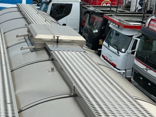 Burg N/A 2010 - O-3-45T, 2 AXEL STEERING,34000 LITER zdjecie 21