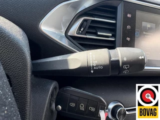 Peugeot 308 2016 - 1.2 PureTech Style AIRCO imagem 18