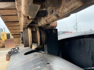 Hyundai R360LC-7 2005 - N/A imagem 14