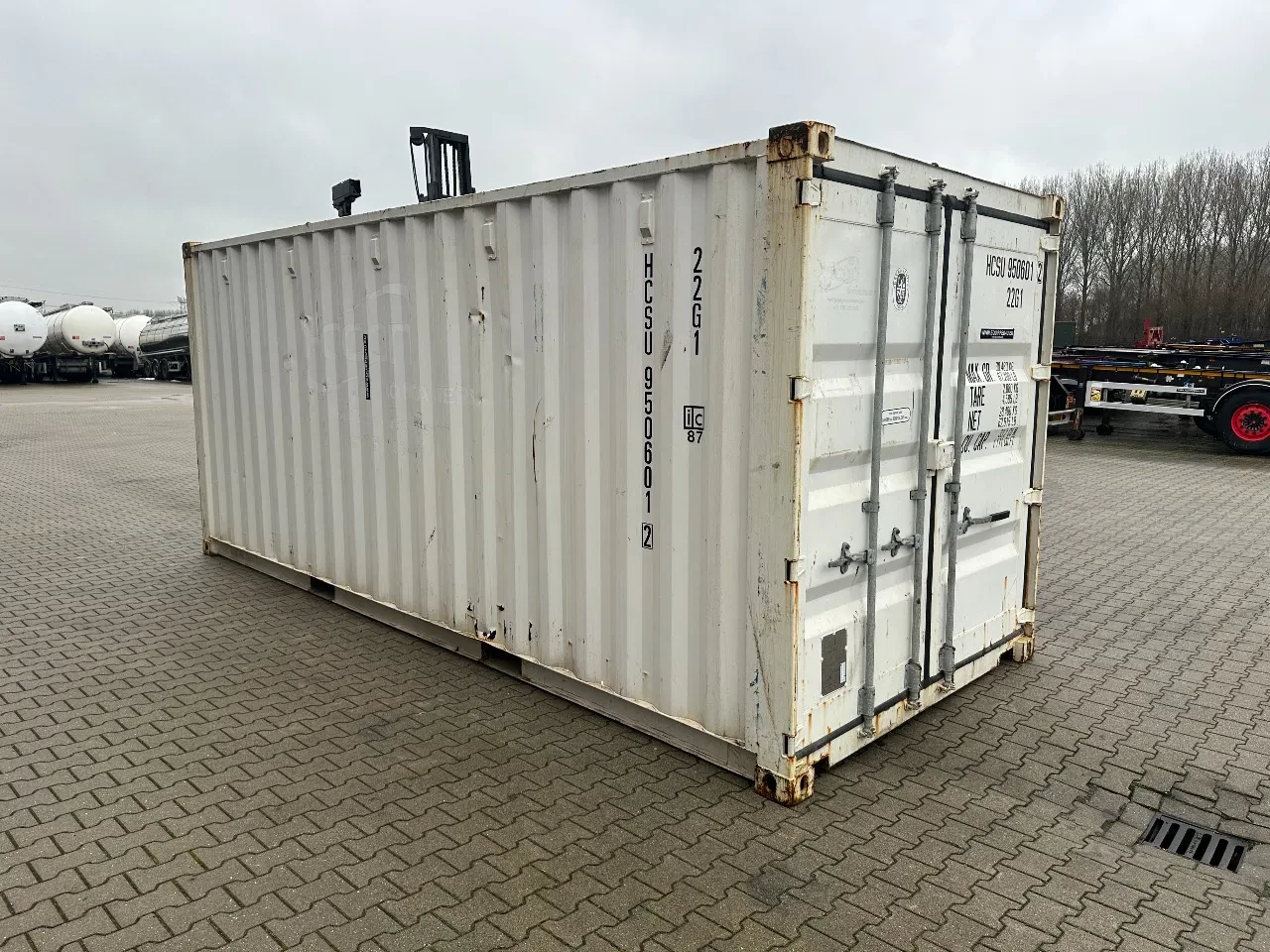 2022 - nice 20FT DV 8'6" container with valid CSC: 01/2028 / 2x available obrázek 20