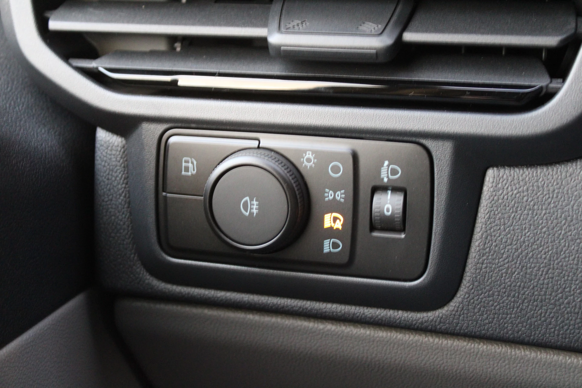 Ford Transit Custom 2025 - 320 2.5 PHEV L1H1 Sport DC 232pk - 2x Schuif - 360 Camera - ACC - Keyless - Stoel/Stuurverwarming - Blindspot - Incl BPM - Rijklaar Bild 18
