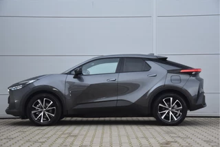 Toyota C-HR 2025 - 2.0 Plug-in Hybrid 220 Dynamic afbeelding 4