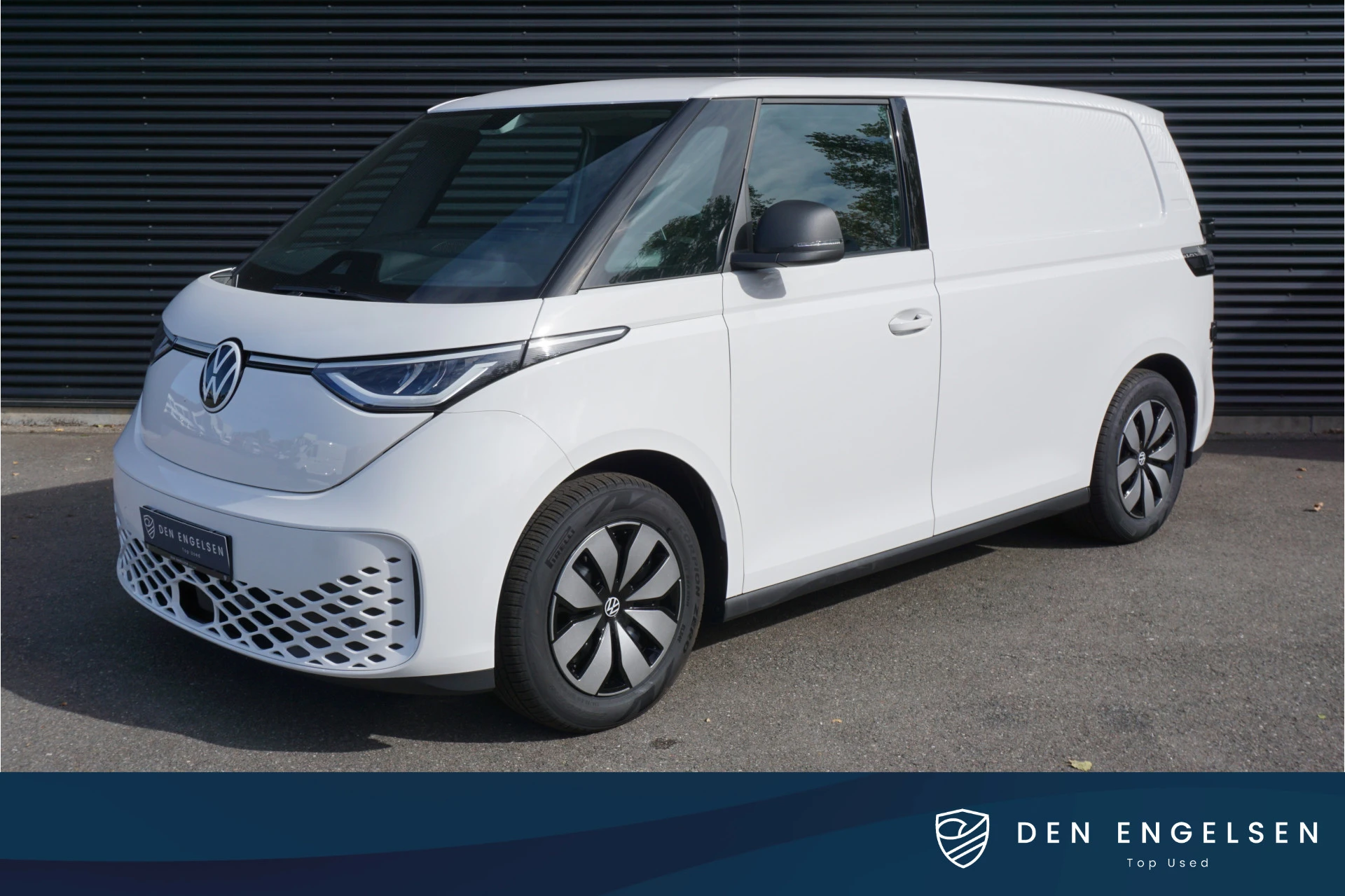 Volkswagen ID. Buzz Cargo 2026 - 79kWh Accu 286 PK Achterdeuren 3-Zits Camera ACC Trekhaak Cruise Standkachel Apple Carplay image 1
