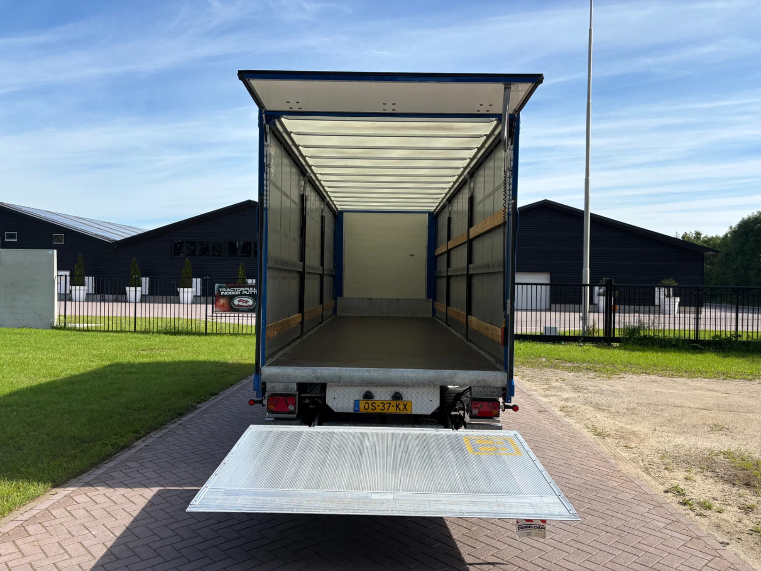 Bunk 2020 - Be oplegger schuifzielen 8 ton met laadklep 1000 kg изображение 9
