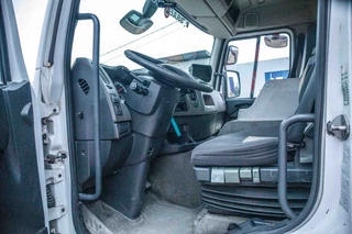 Renault N/A 2014 - PREMIUM 380 DXI-6x2 image 5