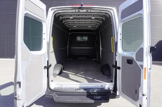MAN TGE 2023 - 163pk Automaat RWD L4H3/L3H2 3500kg Trekgewicht Apple carplay Camera Navigatie Cruise control 3-Zits image 3 thumbnail