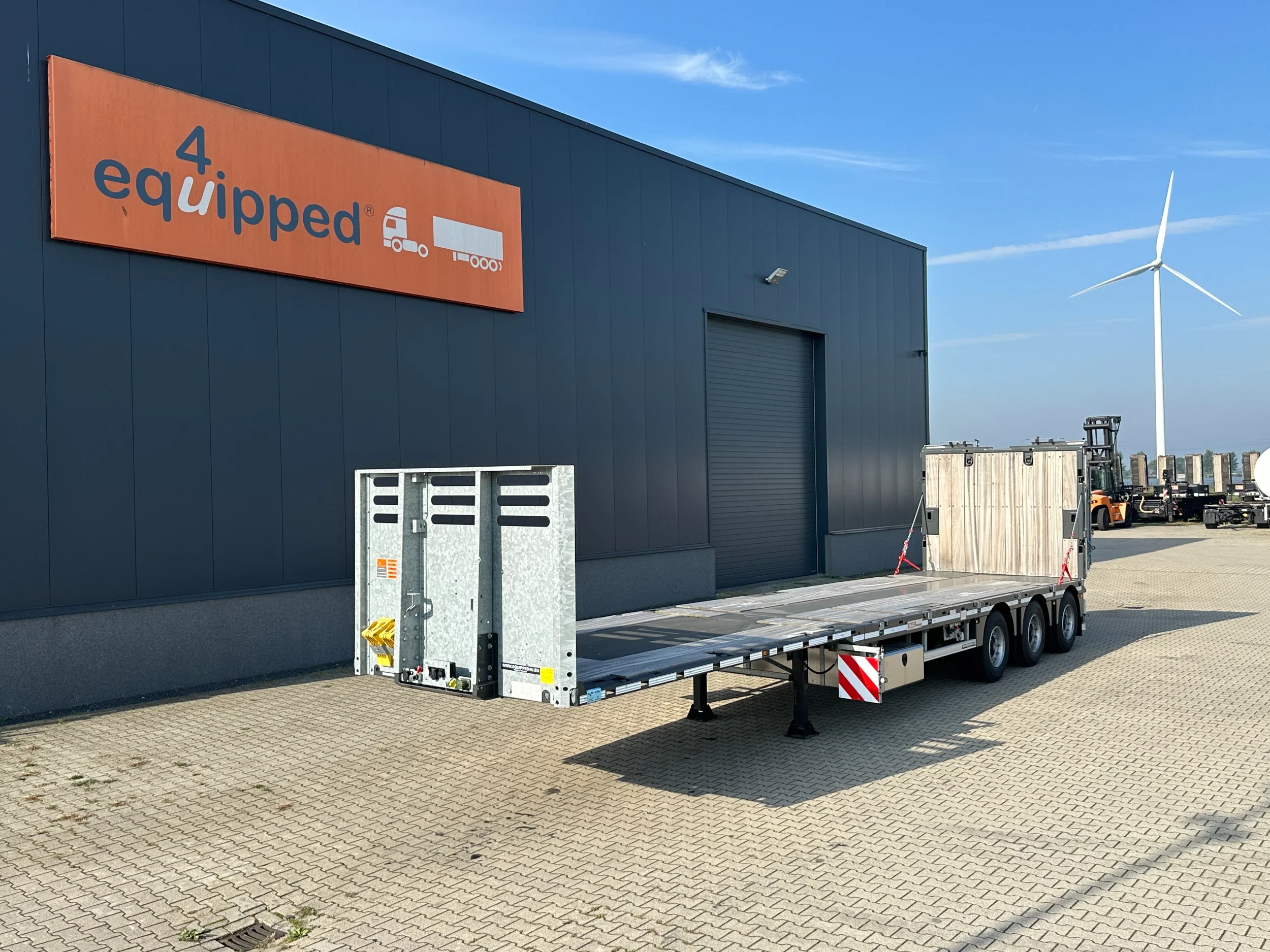 Faymonville - NEW MAX200-N-3A-13.50-FTR-19.5-2.54 Flat Tail Ramp afbeelding 1
