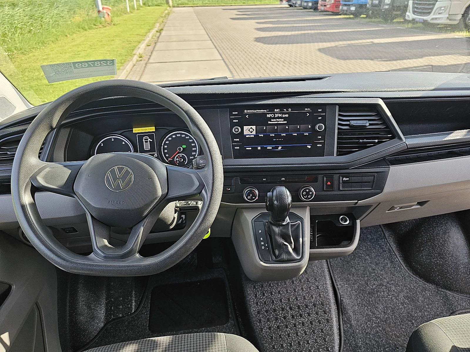 Volkswagen Transporter 2020 - 2.0 TDI Bild 8