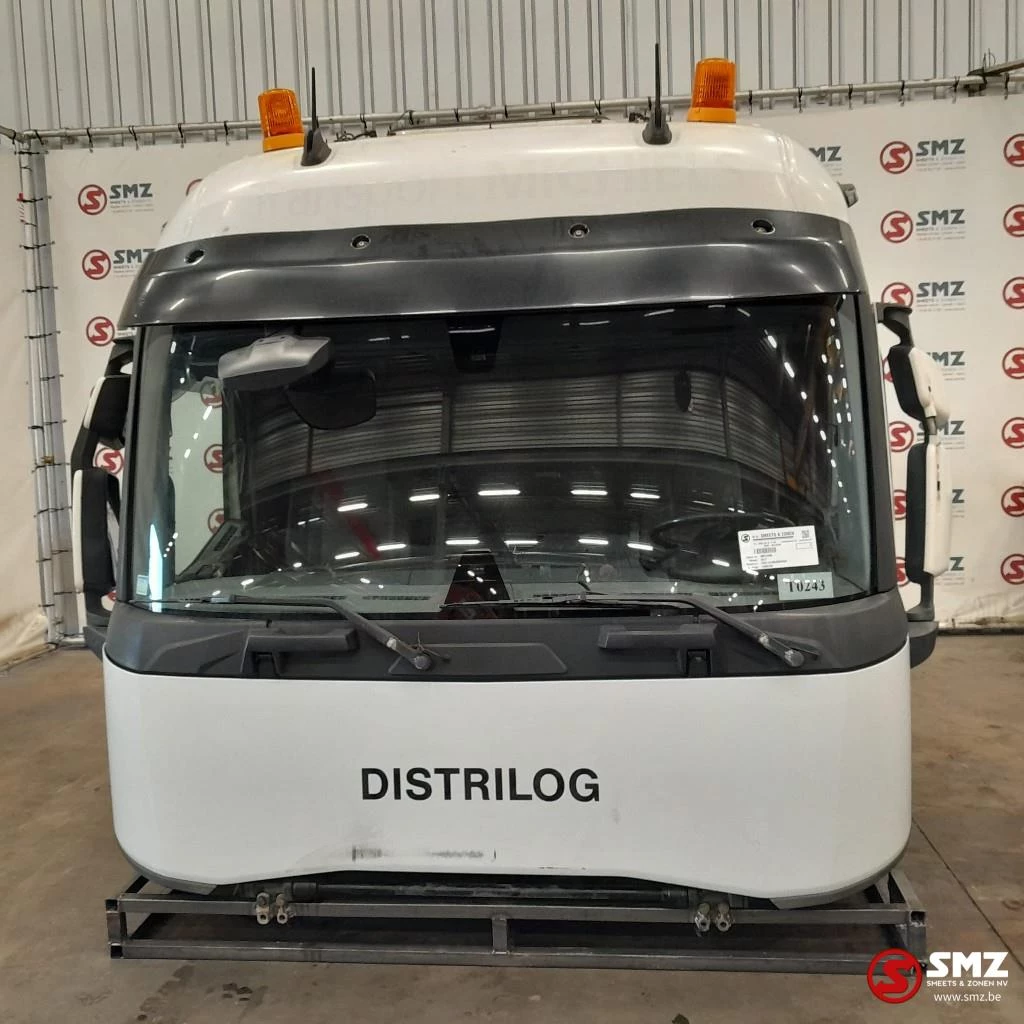 Renault 2017 - Occ Cabine Renault T Bild 1