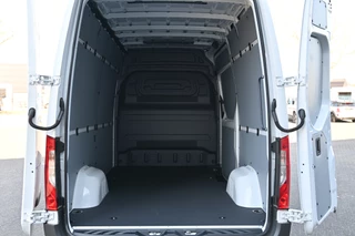 Mercedes-Benz eSprinter 2024 - 314 RWD L2H2 Pro 56kWh imagen 11
