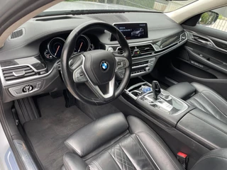 BMW 7 Series 2016 - 740d xDrive High Executive aut ,schuifd./ trekhaak image 10