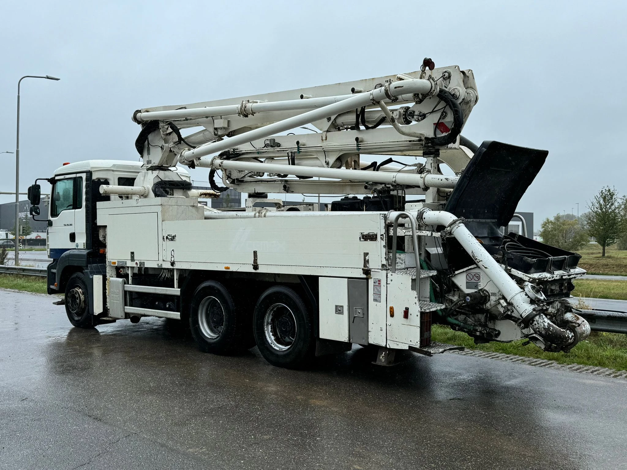 MAN TGA 2008 - 26.360 6x4 with Putzmeister BSF24-4.16 24m Concrete Pump afbeelding 12