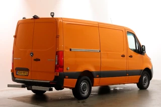Mercedes-Benz Sprinter 2019 - 316 CDI 163pk 7G Automaat L2H1 Airco/Camera/Trekhaak 3500kg 11-2019 obrázek 2 náhled