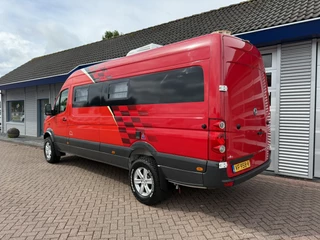 Volkswagen Crafter 2013 - 35 2.0 TDI L3H2 LET OP!! SPECIAL 4X4 100% ALL TERRAIN image 3