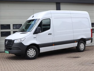Mercedes-Benz eSprinter 2025 - 320 81kWh L2H2 - Trekhaak - Cruise - MBUX - 2025 obrazek 4