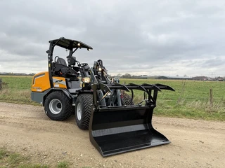 Giant Pelikaanbak Agri 140cm 2025 afbeelding 1 miniatuur