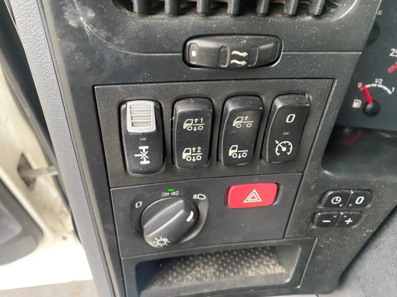 Scania R620-V8 2007 - RETARDER AIRCO OPTICRUISE V8 620 HP obrázek 22