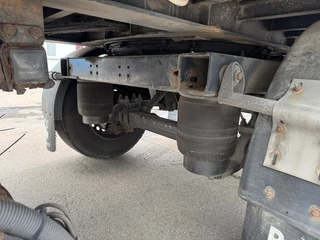 Van Hool 2B2001 2007 - 2 AXLE BPW - DHOLLANDIA LIFT 2 TON obrazek 15