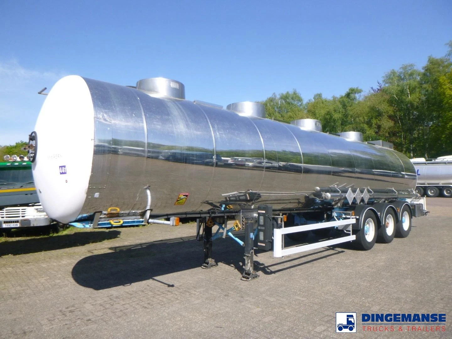 Magyar Chemical tank inox L4BH 33.3 m3 / 1 comp 1998 изображение 1