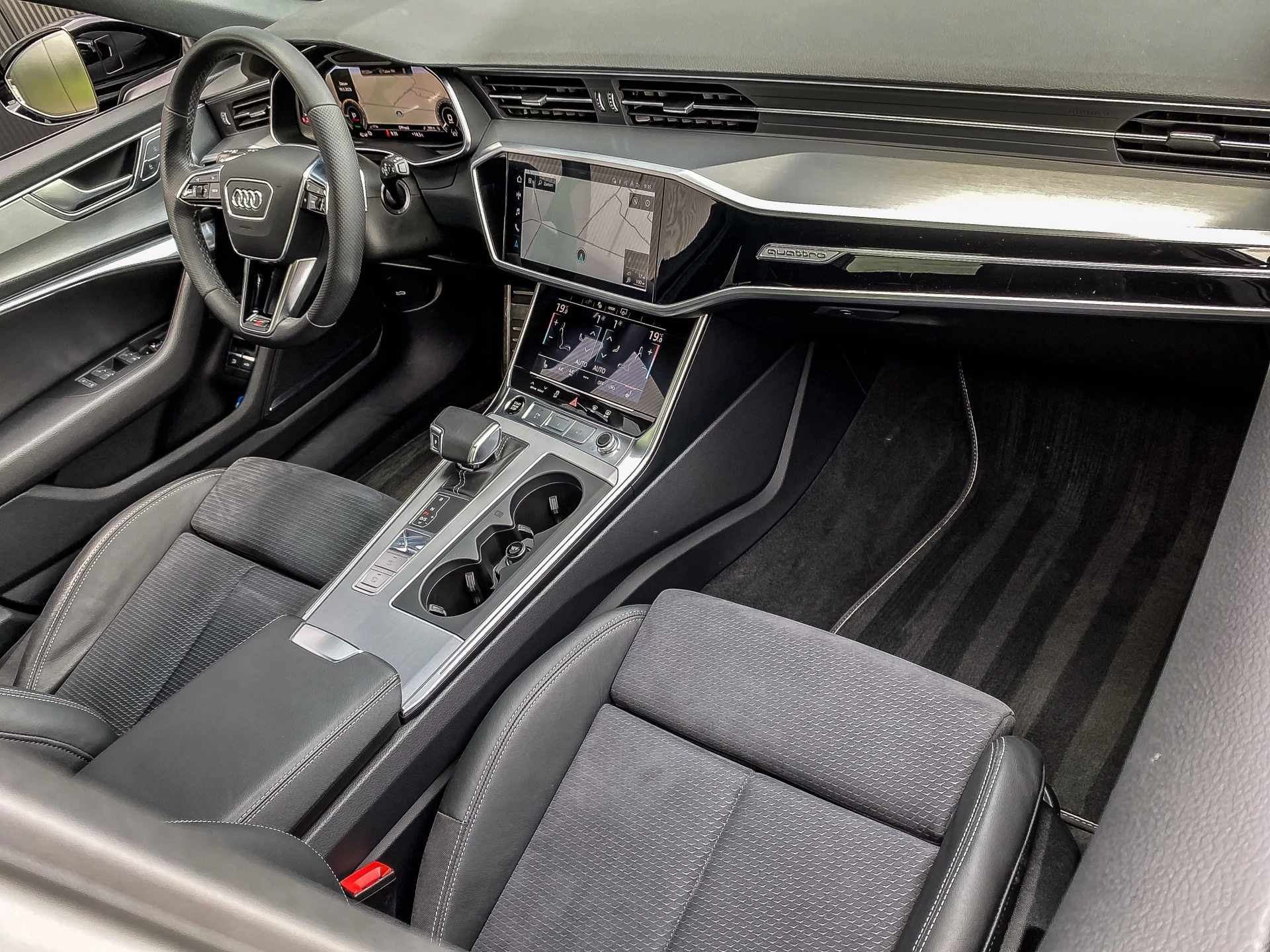 Audi A6 2022 - Avant 55 TFSIe 367PK Quattro S-Line Competition imagen 7