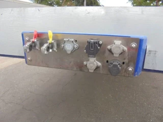Volvo FH 2021 - 420 6X2 NL TRUCK image 31