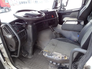 Volvo N/A 2003 - FM-12 N.T. SL imagen 3
