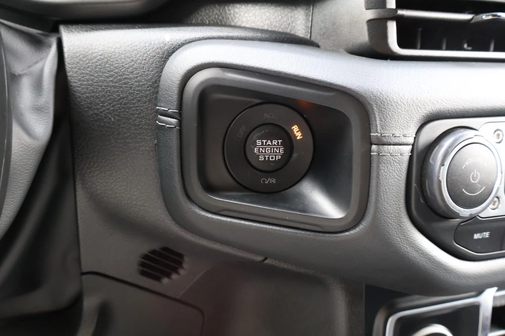 Jeep Wrangler 2024 - 2.0T 4x4 Aut. RUBICON / Grijs kenteken / NIEUW MODEL image 50
