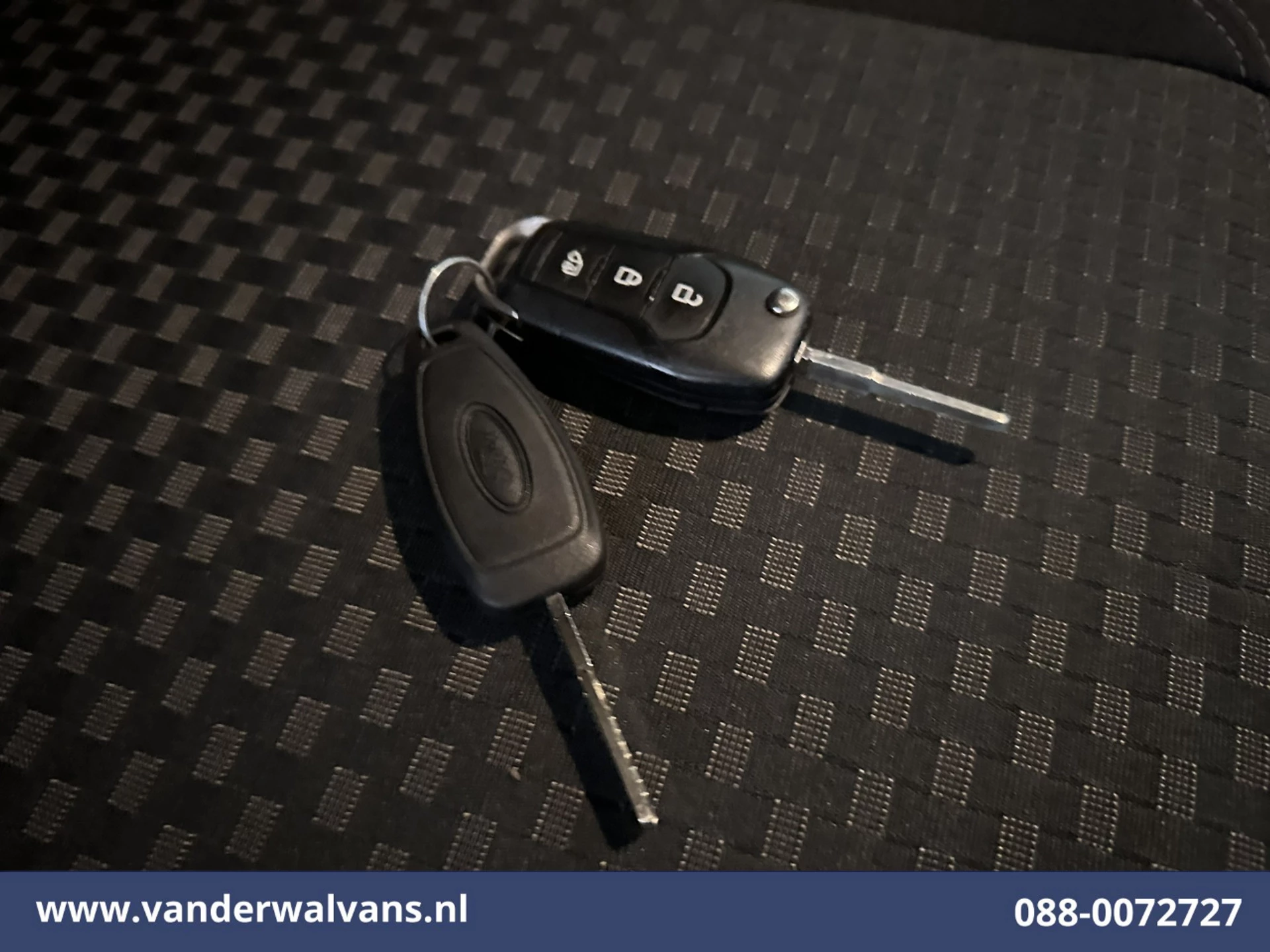 Ford Transit Connect 2021 - 1.5 EcoBlue 100pk L2H1 Euro6 Airco | Camera | Navigatie | Apple Carplay | Android Auto obrázek 19