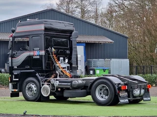 Volvo F 16 1992 - 500 Globetrotter 4x2 - Fully renovated - Volvo Demo colors - New paint - Perfect shape - Telma imagen 6